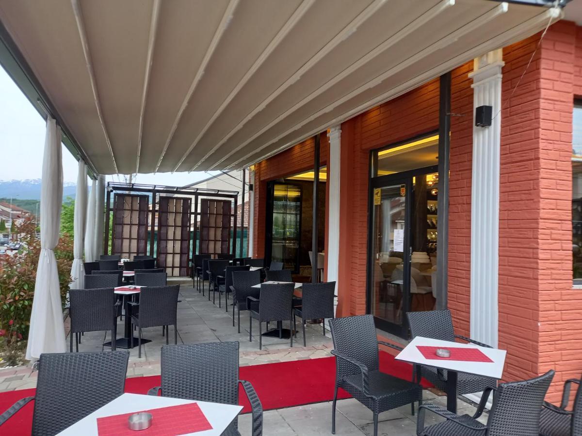 Conti Hotel & Restaurant Gjakova Eksteriør billede