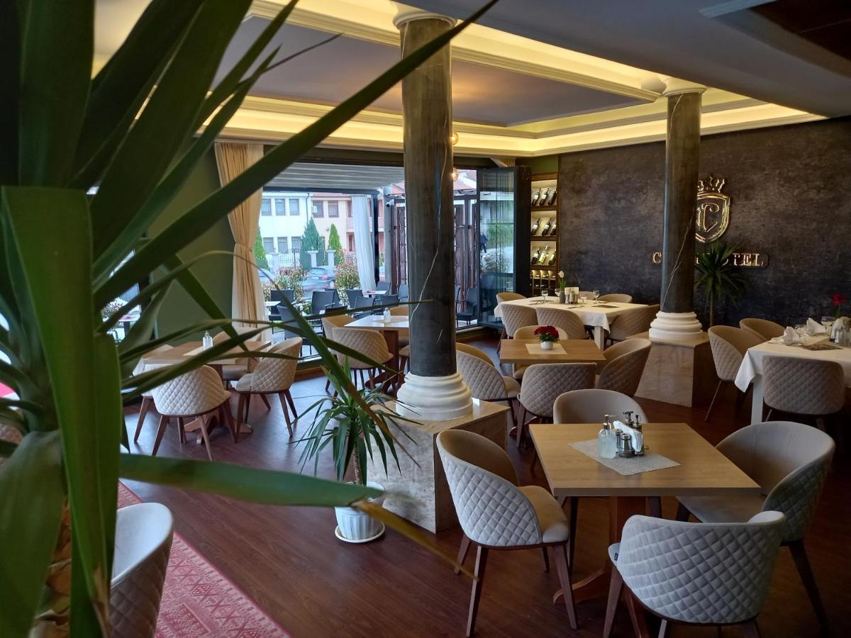 Conti Hotel & Restaurant Gjakova Eksteriør billede